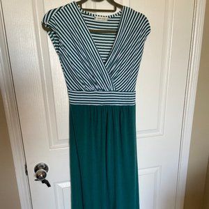 Cap Sleeve Tie-Back Maxi Dress